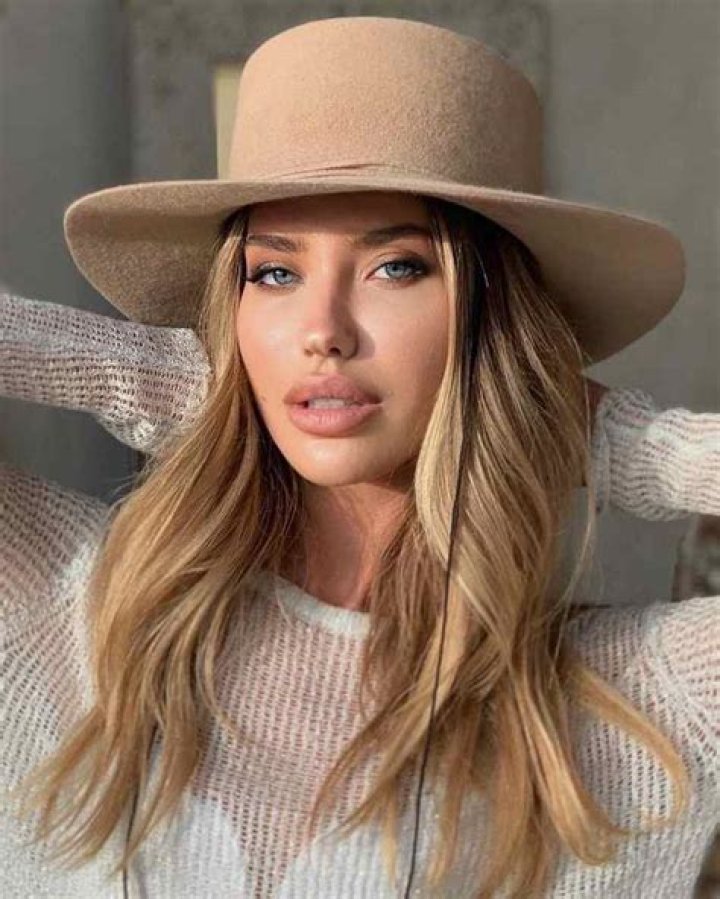 An Instagram Star's Wiki Bio Age