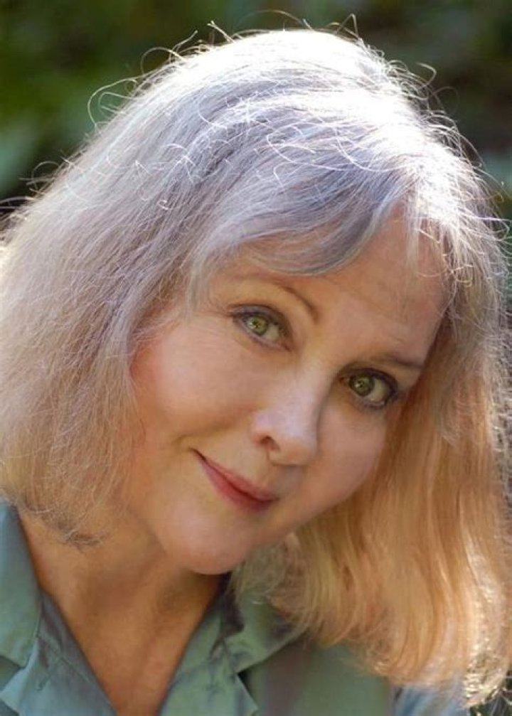 Anjanette Comer ·