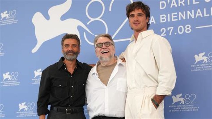 Benicio Del Toro And Guillermo Del Toro's Unique Connection