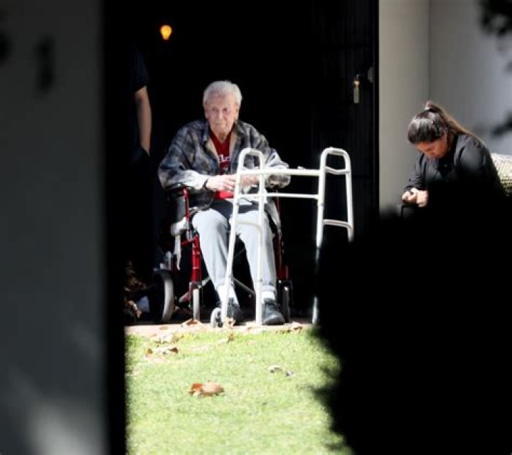 Bob Barker Seen in a Wheelchair in Last Public Photo Before His Death ·
