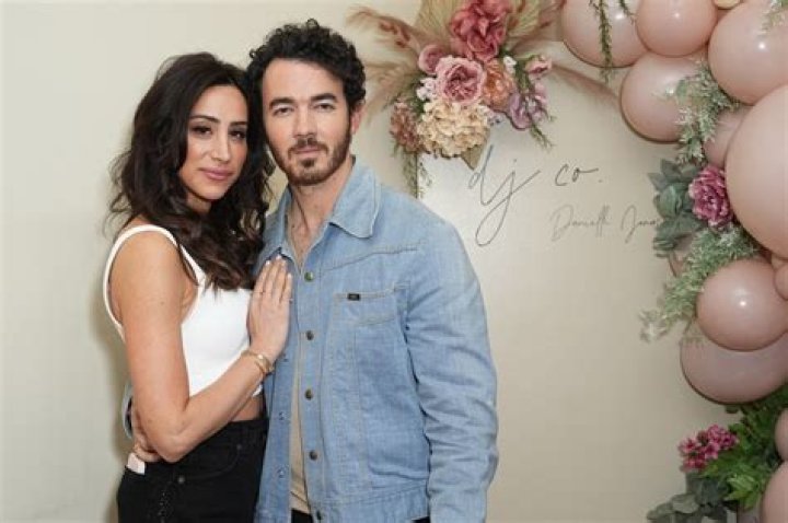 Danielle Jonas Biography, Age, Height, Husband, Net Worth, Family