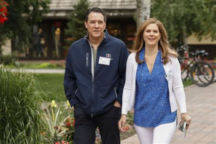 Does Erin Burnett And David Rubulotta Get A Divorce |