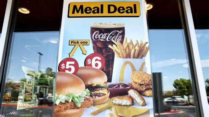 Does McDonald's Get Paid Weekly?