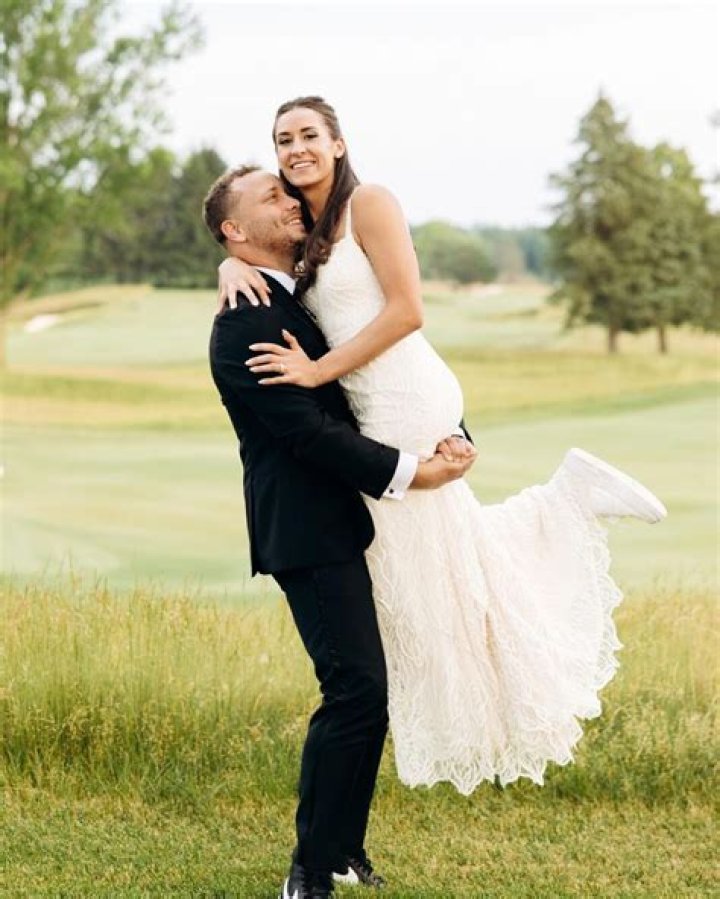 Dolphins Alec Ingold Wife Alexa Ingold: Married Life And Kids