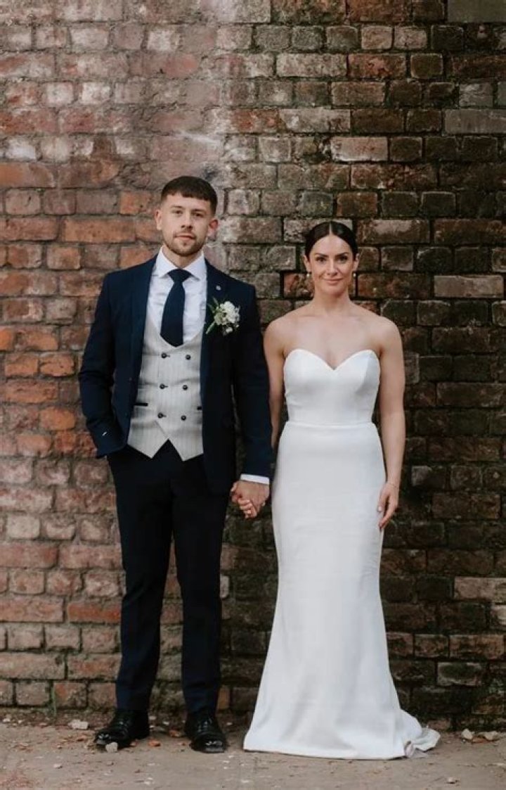 Exploring Heather Lynn Hodgins Kidd's Marriage