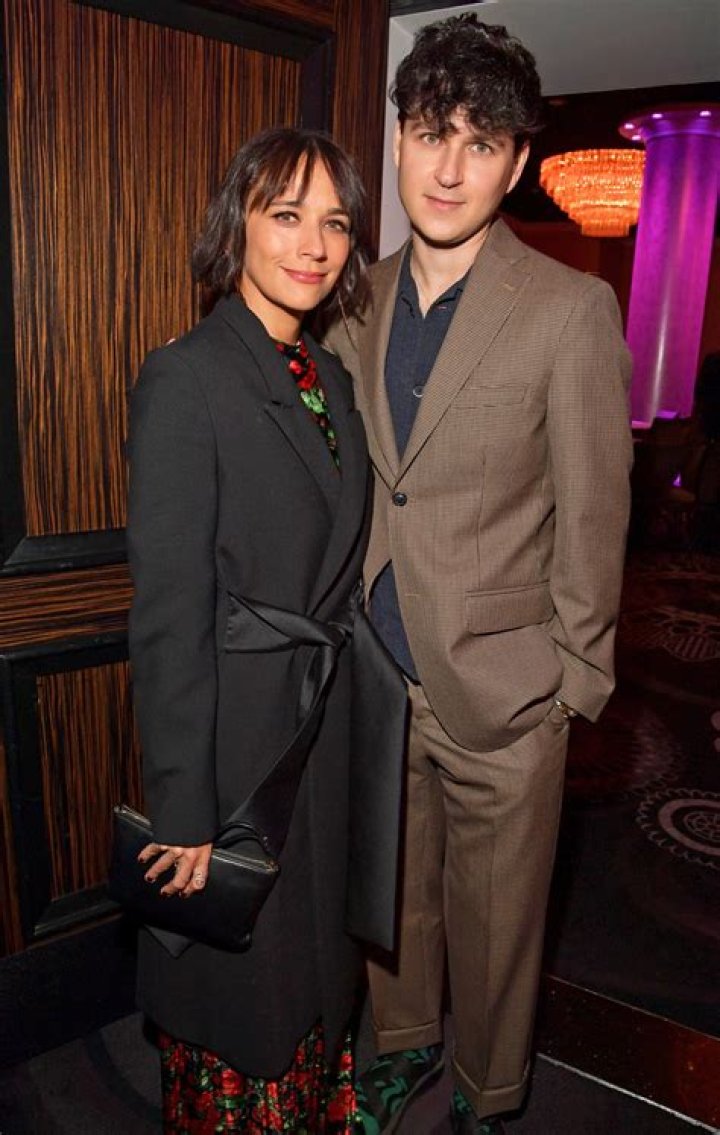 Ezra Koenig And Rashida Jones Unraveled
