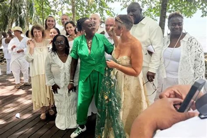 Is Gina Yashere Married To Nina Rose Fischer? Comedian Wife And Family