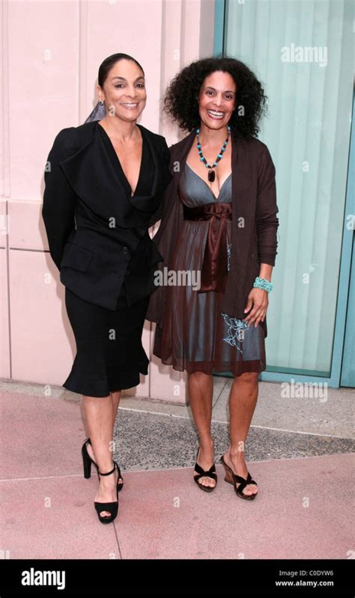 Jasmine Guy, net worth, child, daughter, husband, mother, family