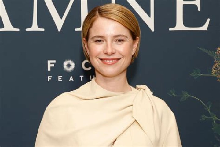 Jessie Buckley's Marital Status Revealed