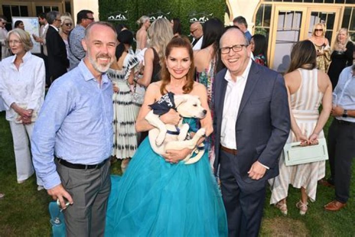 Matt Lauer Poses for Rare Photo at Charity Gala in the Hamptons ·