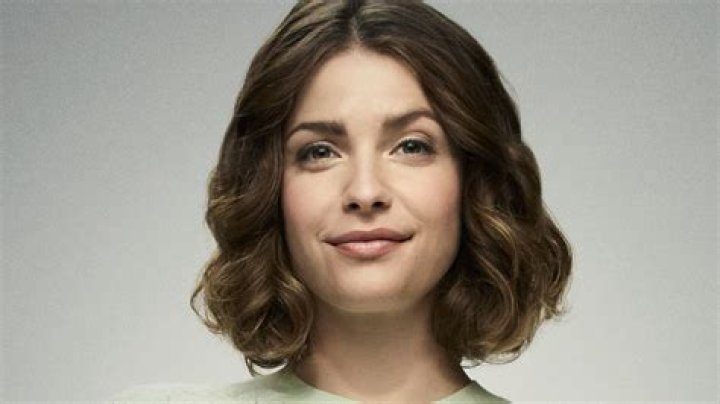 Paige Spara- Wiki, Age, Net Worth, Boyfriend, Height, Career ·