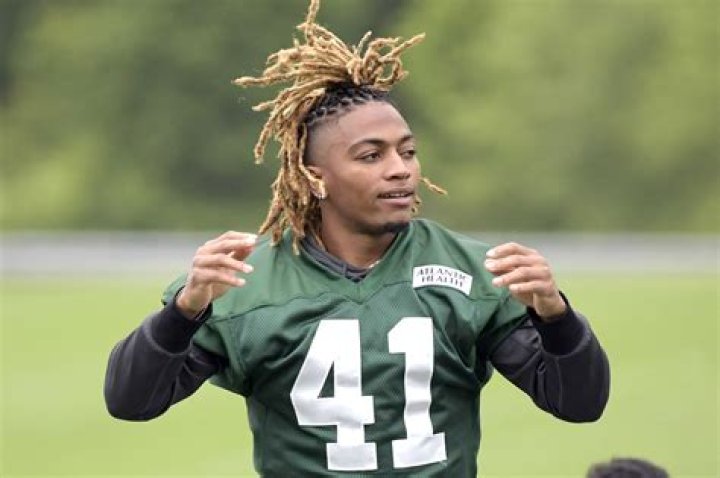 SnogBlogy | Buster Skrine