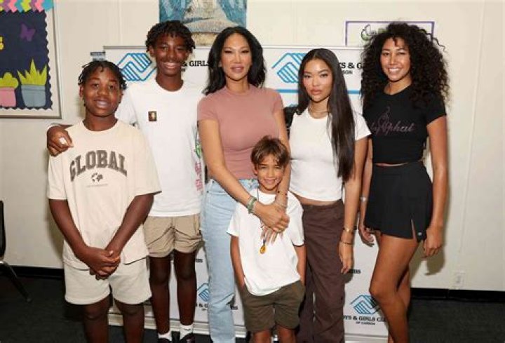 Star Harvey: Who Are Her Parents? Details About The Meteorologist Age, Kids And Net Worth