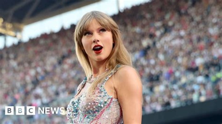 Unveiling The Cultural Impact Of Taylor Swift In A Bathing Suit: A Deeper Dive