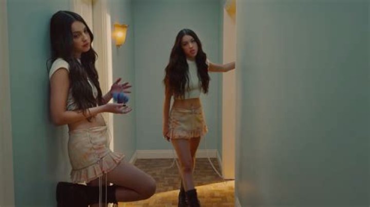 Unveiling The Heartfelt Support Behind Olivia Rodrigo's Rise