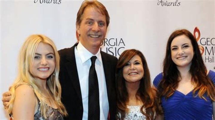 Unveiling The Multifaceted Life Of Jeff Foxworthy's Wife: Age And Beyond