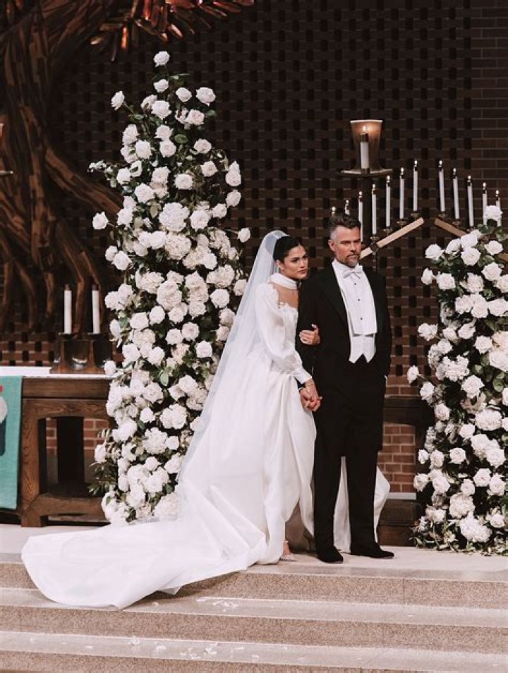 Unveiling The World Of Josh Duhamel's Wife: A Visual Journey
