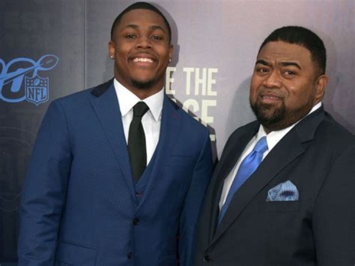 Who Are Josh Jacobs Siblings? Meet His Parents And Family
