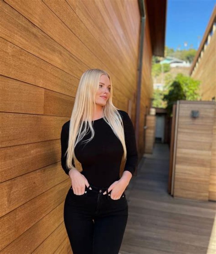Zienna Eve Sonne Williams |